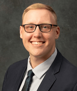 headshot of collyn taylor