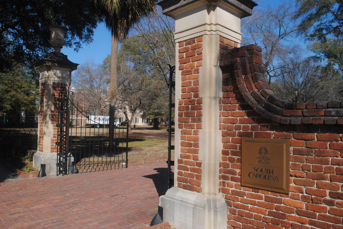 Gates to USC Columbia's horseshoe.