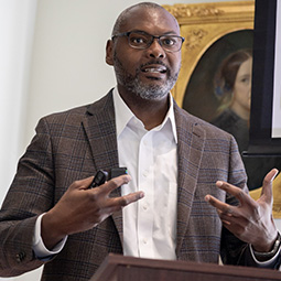 Image of Derrick Spires giving a lecture