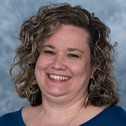 Head shot of Danielle McElwain