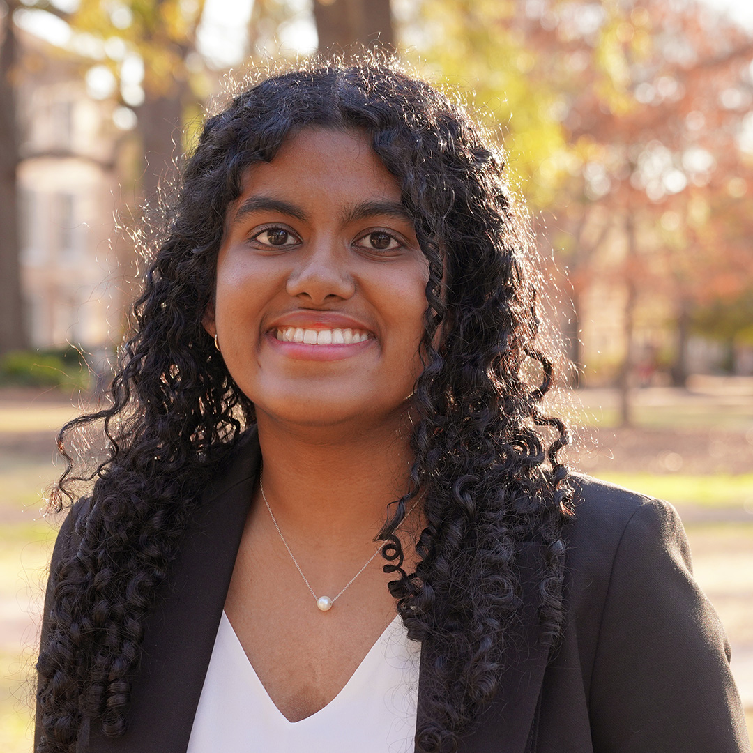 Manshi Swain headshot