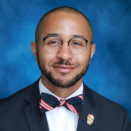 Dominique Gray headshot