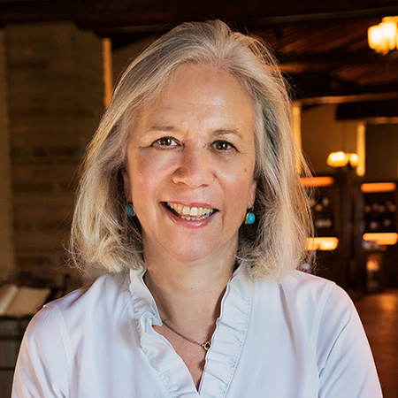 Elizabeth Koenig headshot