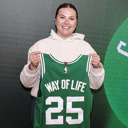 Taylor Reader headshot