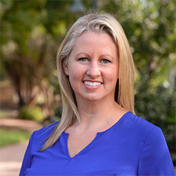 Laura Chronister Laura Chronister headshot