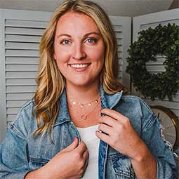 Emily Anne Schneider Emily Anne Schneider headshot