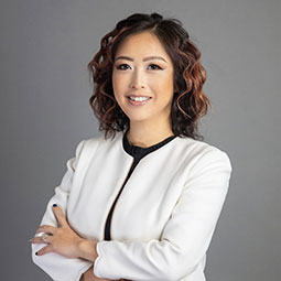 Lily Feng Lily Feng headshot