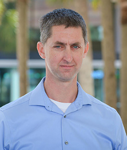 todd stonitsch headshot